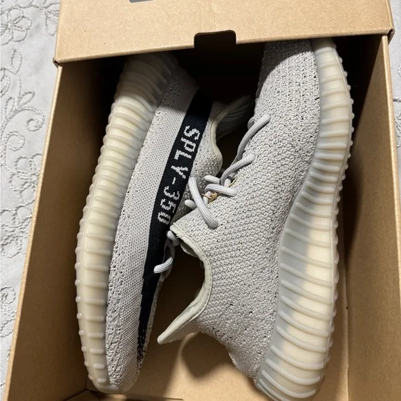 adidas Yeezy Boost 350 V2 Beige Black Sneakers - Picture 8 of 11